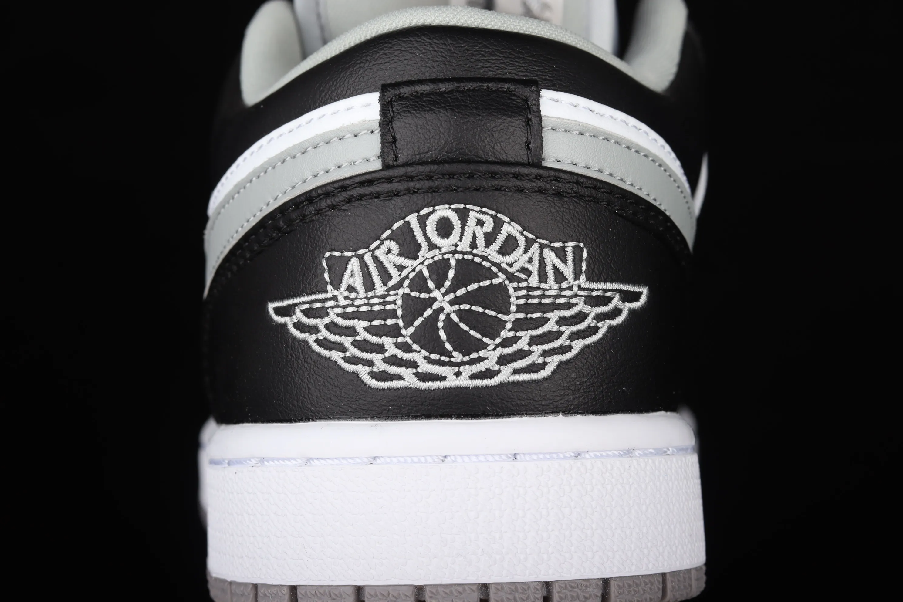 All categories Air Jordan Jordan series basketball shoes Air Jordan 1 Low X version Air Jordan 1 Low AJ1 Joe 1 low-top cultural and leisure sports sneakers 553558-039